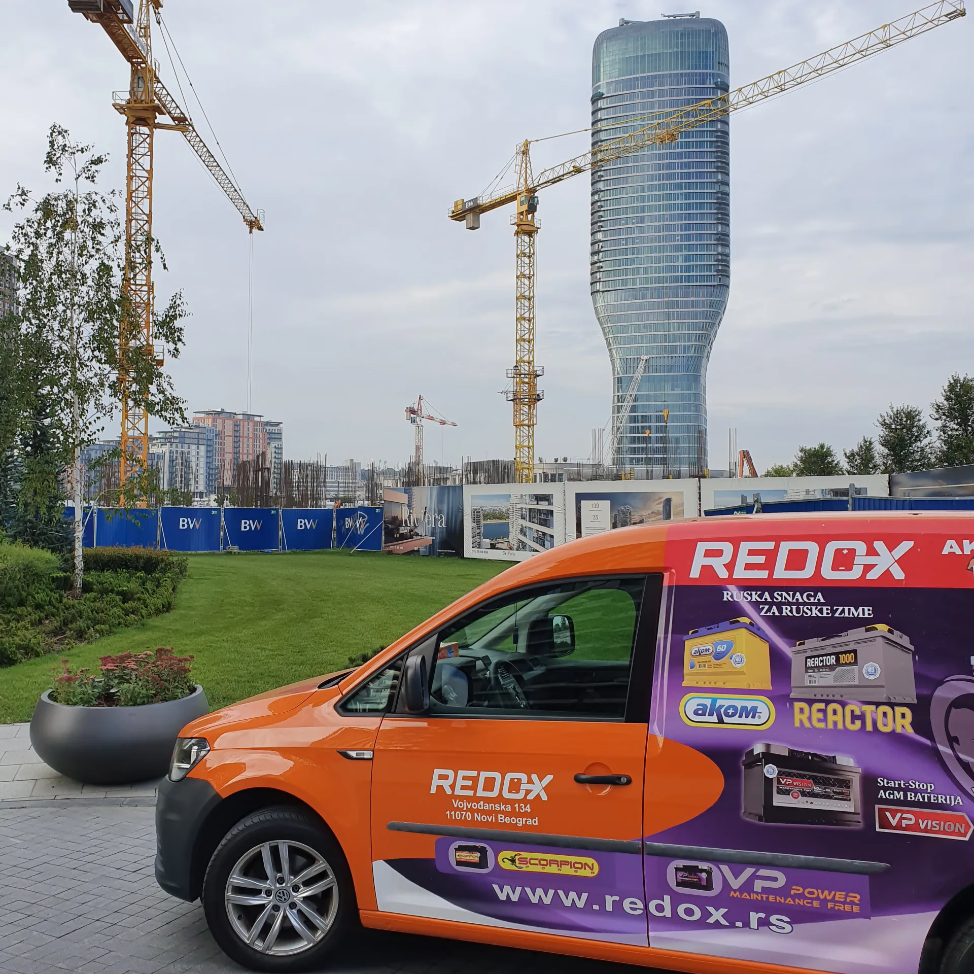 Zamena akumulatora na terenu